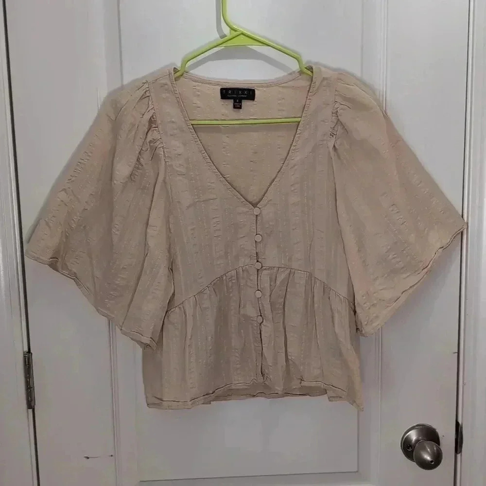 Trixxi Women's Cream Blouse